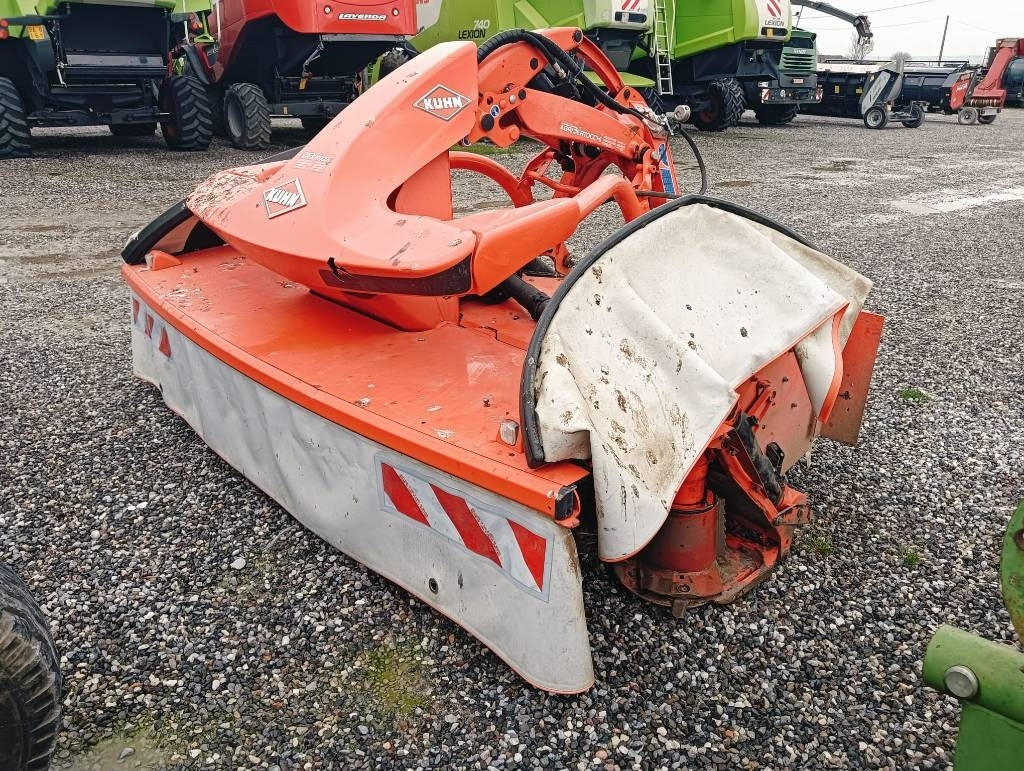 Kuhn FC 3125 - Falciatrice: foto 2 Kuhn FC 3125 - Falciatrice: foto 2