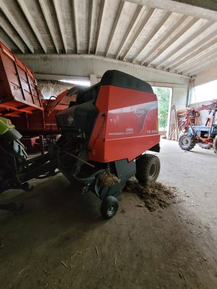 Kuhn VB 2160 - Rotopressa: foto 1 Kuhn VB 2160 - Rotopressa: foto 1