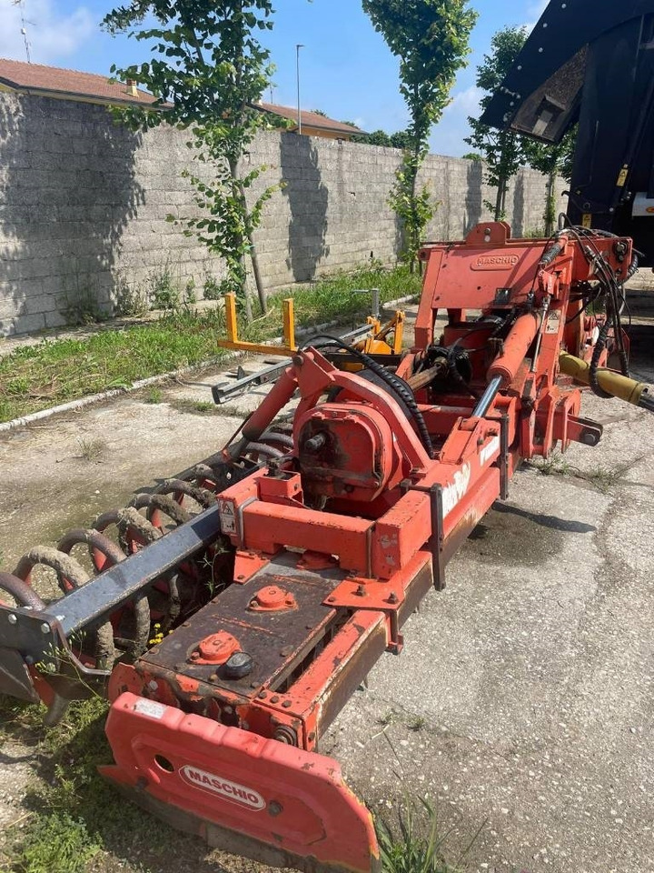 Maschio Aquila 5000 - Erpice: foto 1 Maschio Aquila 5000 - Erpice: foto 1