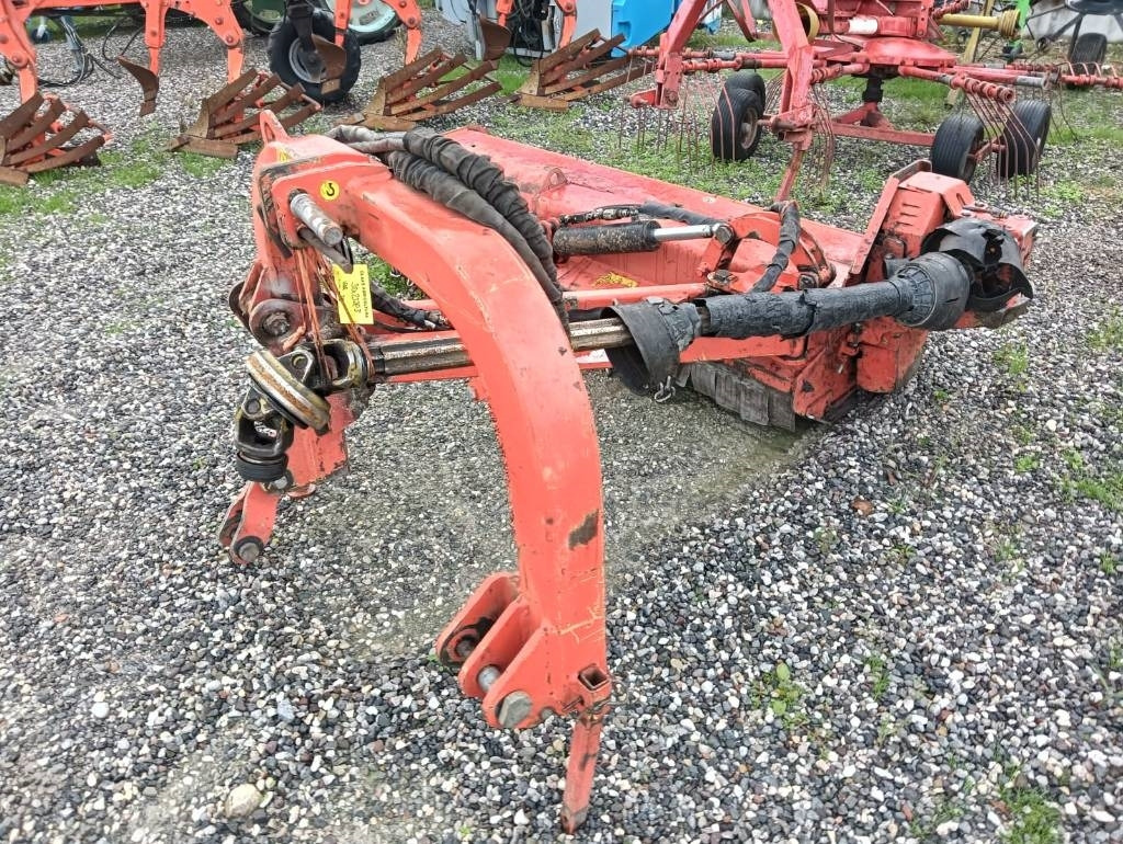 Maschio Giraffa 185 - Falciatrice: foto 4 Maschio Giraffa 185 - Falciatrice: foto 4