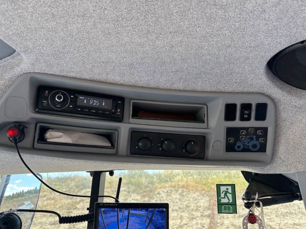 New Holland T6.165 - Trattore: foto 5 New Holland T6.165 - Trattore: foto 5