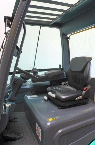 Mitsubishi FB40-2 - Carrello elevatore elettrico: foto 4 Mitsubishi FB40-2 - Carrello elevatore elettrico: foto 4
