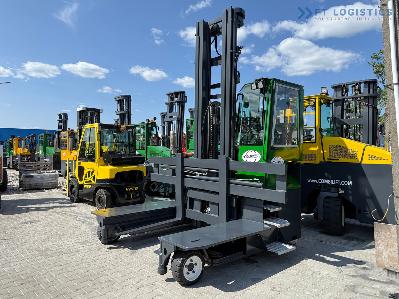 COMBILIFT C5000E / ELECTRIC / TRIPLEX 8300MM / FULL FREE LIFT / WIDE POSITIONER / FORK SIDESHIFT / BATTERY LIKE NEW - Elevatore 4 vie: foto 1 COMBILIFT C5000E / ELECTRIC / TRIPLEX 8300MM / FULL FREE LIFT / WIDE POSITIONER / FORK SIDESHIFT / BATTERY LIKE NEW - Elevatore 4 vie: foto 1