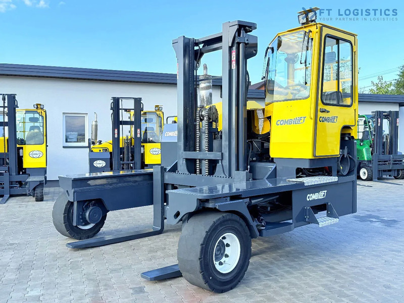Combilift C14000 / LPG GAS / DUPLEX 3600MM / FREE LIFT / FORK POSITIONER / 1500MM FORKS / LIKE NEW C14000 / LPG GAS / DUPLEX 3600MM / FREE - Elevatore 4 vie: foto 1 Combilift C14000 / LPG GAS / DUPLEX 3600MM / FREE LIFT / FORK POSITIONER / 1500MM FORKS / LIKE NEW C14000 / LPG GAS / DUPLEX 3600MM / FREE - Elevatore 4 vie: foto 1