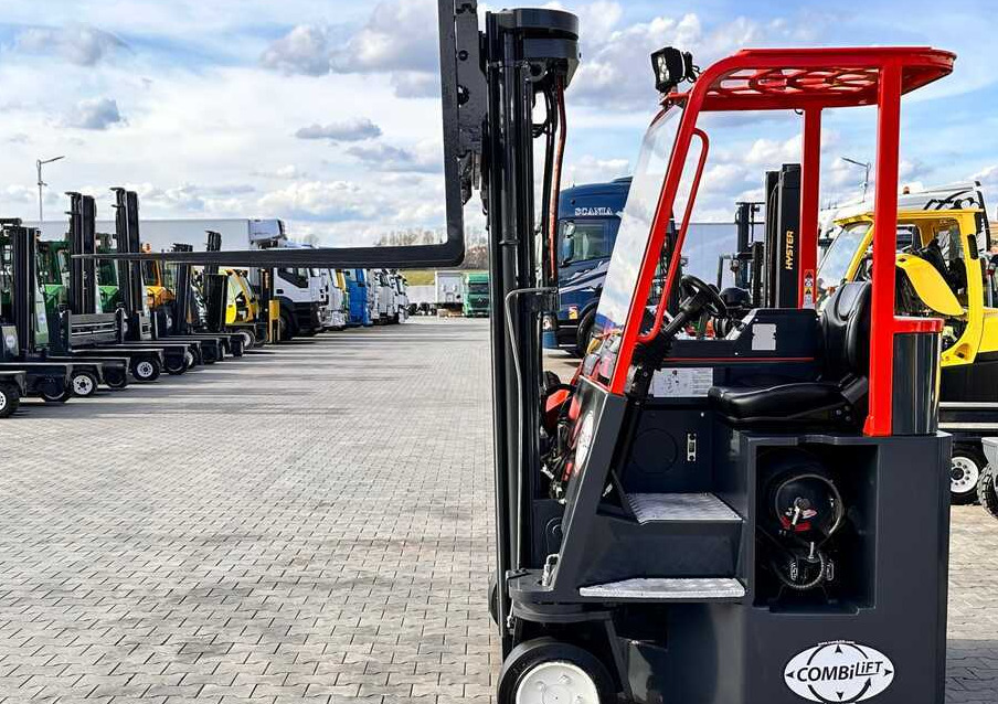 Combilift C3000CB / LPG / TRIPLEX / 5500MM / FREE LIFT / SIDE SHIFT + FORK POSITIONER / LIKE NEW - Elevatore 4 vie: foto 1 Combilift C3000CB / LPG / TRIPLEX / 5500MM / FREE LIFT / SIDE SHIFT + FORK POSITIONER / LIKE NEW - Elevatore 4 vie: foto 1