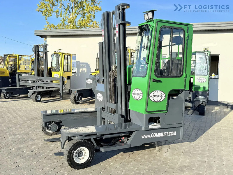 Combilift C4000 / DIESEL / DUPLEX 4100MM / FREE LIFT / SIDE SHIFT / FULL CABIN / EXCELLENT CONDITION / Wide range of four-way and side loa - Elevatore 4 vie: foto 3 Combilift C4000 / DIESEL / DUPLEX 4100MM / FREE LIFT / SIDE SHIFT / FULL CABIN / EXCELLENT CONDITION / Wide range of four-way and side loa - Elevatore 4 vie: foto 3