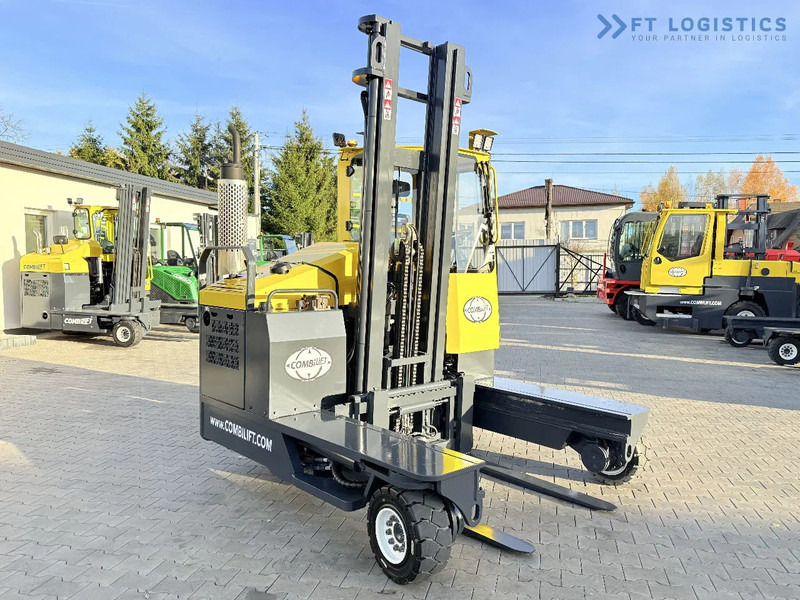 Combilift C4000 – LPG – DUPLEX 4600mm – FREE LIFT – SIDE SHIFT – EXCELLENT CONDITION Wide selection of four-way and side-loading forklifts - Elevatore 4 vie: foto 4 Combilift C4000 – LPG – DUPLEX 4600mm – FREE LIFT – SIDE SHIFT – EXCELLENT CONDITION Wide selection of four-way and side-loading forklifts - Elevatore 4 vie: foto 4