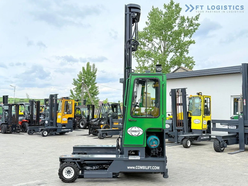 Combilift C4000 / TRIPLEX / 9300MM / FREE LIFT / POSITIONER / GAS / CABIN C4000 / TRIPLEX / 9300MM / FREE LIFT / POSITIONER / GAS / CABIN - Elevatore 4 vie: foto 3 Combilift C4000 / TRIPLEX / 9300MM / FREE LIFT / POSITIONER / GAS / CABIN C4000 / TRIPLEX / 9300MM / FREE LIFT / POSITIONER / GAS / CABIN - Elevatore 4 vie: foto 3