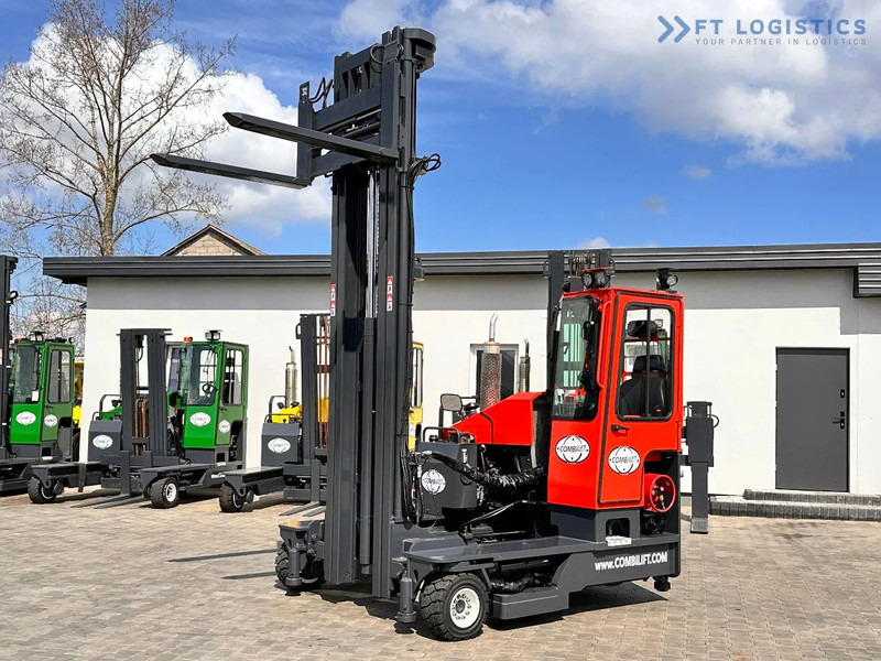 Combilift C4000 / TRIPLEX / 9300MM / FREE LIFT / POSITIONER / LPG / CABIN C4000 / TRIPLEX / 9300MM / FREE LIFT / POSITIONER / LPG / CABIN - Elevatore 4 vie: foto 1 Combilift C4000 / TRIPLEX / 9300MM / FREE LIFT / POSITIONER / LPG / CABIN C4000 / TRIPLEX / 9300MM / FREE LIFT / POSITIONER / LPG / CABIN - Elevatore 4 vie: foto 1