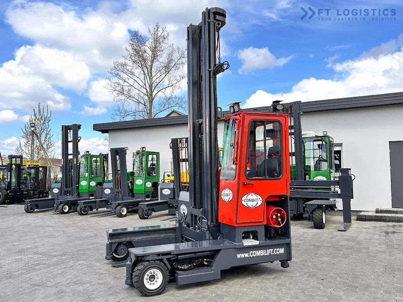 Combilift C4000 / TRIPLEX / 9300MM / FREE LIFT / POSITIONER / LPG / CABIN C4000 / TRIPLEX / 9300MM / FREE LIFT / POSITIONER / LPG / CABIN - Elevatore 4 vie: foto 3 Combilift C4000 / TRIPLEX / 9300MM / FREE LIFT / POSITIONER / LPG / CABIN C4000 / TRIPLEX / 9300MM / FREE LIFT / POSITIONER / LPG / CABIN - Elevatore 4 vie: foto 3