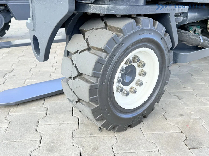 Combilift C4500 / GAS / DUPLEX - 4500MM / POSITIONER / FREE LIFT / FULL CABIN / ONLY 6178H / CONDITION - LIKE NEW! C4500 / GAS / DUPLEX - - Elevatore 4 vie: foto 5 Combilift C4500 / GAS / DUPLEX - 4500MM / POSITIONER / FREE LIFT / FULL CABIN / ONLY 6178H / CONDITION - LIKE NEW! C4500 / GAS / DUPLEX - - Elevatore 4 vie: foto 5