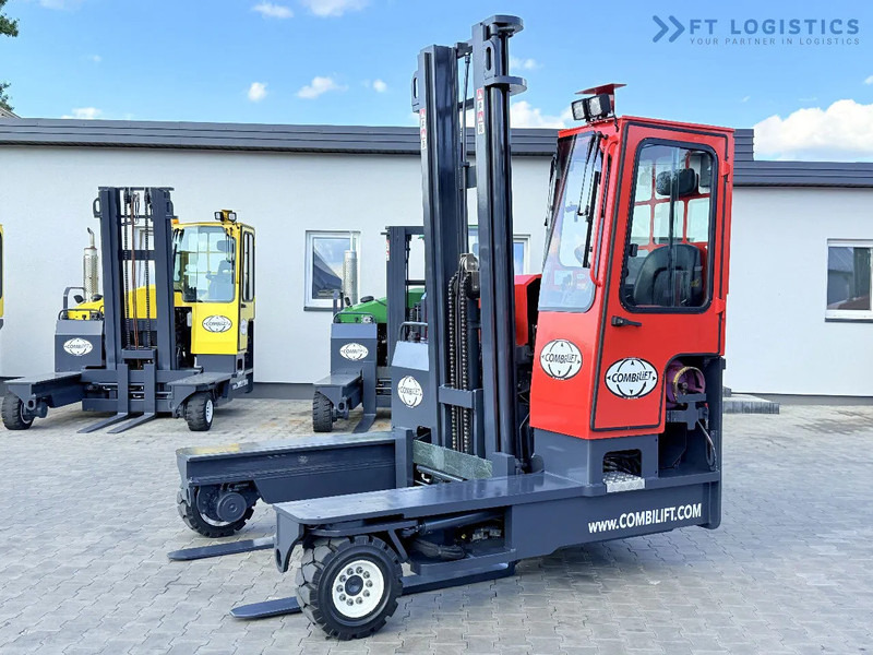Combilift C4500 / GAS / DUPLEX - 4500MM / POSITIONER / FREE LIFT / FULL CABIN / ONLY 6178H / CONDITION - LIKE NEW! C4500 / GAS / DUPLEX - - Elevatore 4 vie: foto 2 Combilift C4500 / GAS / DUPLEX - 4500MM / POSITIONER / FREE LIFT / FULL CABIN / ONLY 6178H / CONDITION - LIKE NEW! C4500 / GAS / DUPLEX - - Elevatore 4 vie: foto 2