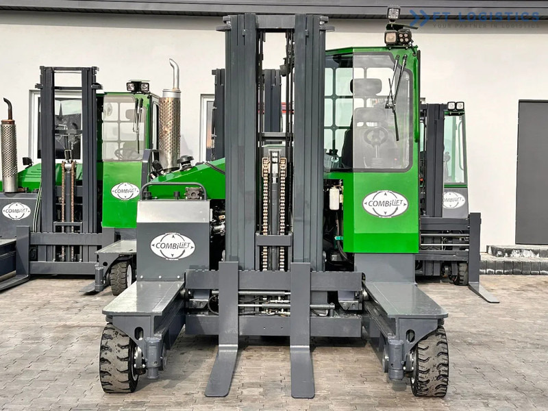 Combilift C4500 / LPG / TRIPLEX / 5500MM / FREE LIFT / HYDRAULIC FORK SHIFT / Like New C4500 / LPG / TRIPLEX / 5500MM / FREE LIFT / HYDRAU - Elevatore 4 vie: foto 4 Combilift C4500 / LPG / TRIPLEX / 5500MM / FREE LIFT / HYDRAULIC FORK SHIFT / Like New C4500 / LPG / TRIPLEX / 5500MM / FREE LIFT / HYDRAU - Elevatore 4 vie: foto 4