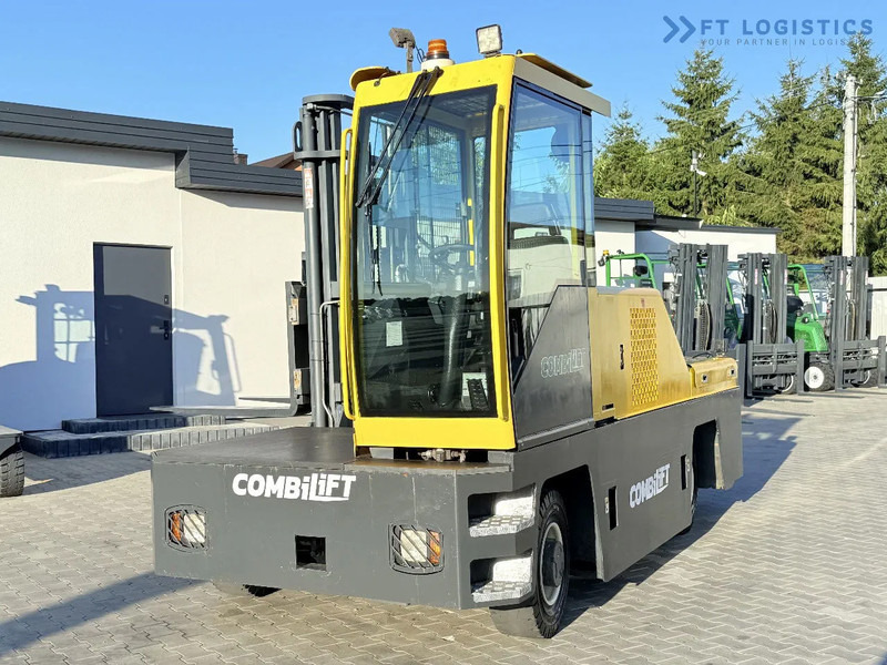 Carrello elevatore laterale Combilift C5000FSL / DIESEL / DUPLEX - 4000MM / FREE-LIFT / CABIN / A wide range of four-way and side loaders, tailored to diverse needs a: foto 16
