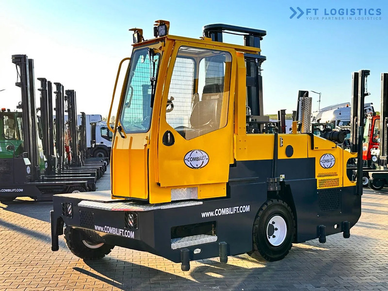 Combilift C5000SL / 5T / DUPLEX – 4000 MM / FREE LIFT / LPG / LIKE NEW!!! C5000SL / 5T / DUPLEX – 4000 MM / FREE LIFT / LPG / LIKE NEW!!! - Elevatore 4 vie: foto 2 Combilift C5000SL / 5T / DUPLEX – 4000 MM / FREE LIFT / LPG / LIKE NEW!!! C5000SL / 5T / DUPLEX – 4000 MM / FREE LIFT / LPG / LIKE NEW!!! - Elevatore 4 vie: foto 2