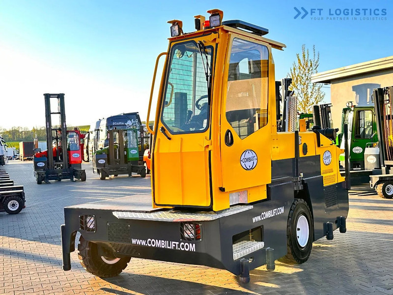 Combilift C5000SL / 5T / DUPLEX – 4000 MM / FREE LIFT / LPG / LIKE NEW!!! C5000SL / 5T / DUPLEX – 4000 MM / FREE LIFT / LPG / LIKE NEW!!! - Elevatore 4 vie: foto 3 Combilift C5000SL / 5T / DUPLEX – 4000 MM / FREE LIFT / LPG / LIKE NEW!!! C5000SL / 5T / DUPLEX – 4000 MM / FREE LIFT / LPG / LIKE NEW!!! - Elevatore 4 vie: foto 3