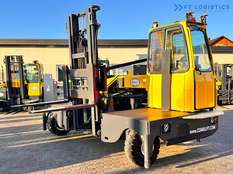 Combilift C5000SL / 5T / DUPLEX – 4000 MM / FREE LIFT / LPG / LIKE NEW!!! C5000SL / 5T / DUPLEX – 4000 MM / FREE LIFT / LPG / LIKE NEW!!! - Elevatore 4 vie: foto 1 Combilift C5000SL / 5T / DUPLEX – 4000 MM / FREE LIFT / LPG / LIKE NEW!!! C5000SL / 5T / DUPLEX – 4000 MM / FREE LIFT / LPG / LIKE NEW!!! - Elevatore 4 vie: foto 1