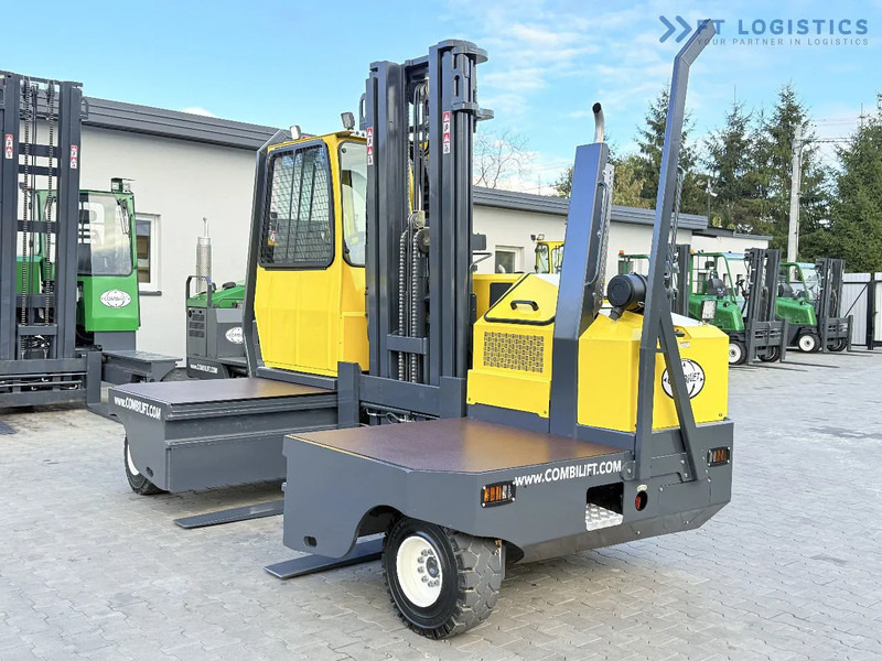 Combilift C5000SR / DIESEL / TRIPLEX MAST – 6100 MM / FORK POSITIONER / FULL CABIN C5000SR / DIESEL / TRIPLEX MAST – 6100 MM / FORK POSITI - Carrello elevatore laterale: foto 3 Combilift C5000SR / DIESEL / TRIPLEX MAST – 6100 MM / FORK POSITIONER / FULL CABIN C5000SR / DIESEL / TRIPLEX MAST – 6100 MM / FORK POSITI - Carrello elevatore laterale: foto 3
