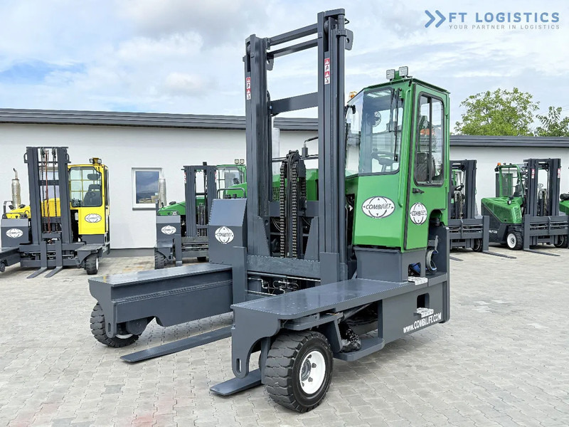 Combilift C8000 / GAS / DUPLEX – 4700MM / FORK POSITIONER / FREE LIFT / FULL HEATED CABIN / ONLY 5141 HOURS / CONDITION – LIKE NEW! C8000 - Elevatore 4 vie: foto 1 Combilift C8000 / GAS / DUPLEX – 4700MM / FORK POSITIONER / FREE LIFT / FULL HEATED CABIN / ONLY 5141 HOURS / CONDITION – LIKE NEW! C8000 - Elevatore 4 vie: foto 1