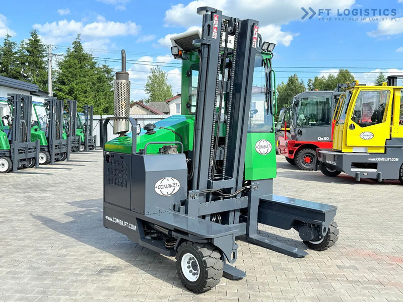 Combilift COMBILIFT C3500 – DUPLEX 4100mm – Year 2016 – 6779 hours – GAS – EXTENDABLE FORKS 800 / 1100MM – CABIN – HEATING + AIR CONDITION - Elevatore 4 vie: foto 5 Combilift COMBILIFT C3500 – DUPLEX 4100mm – Year 2016 – 6779 hours – GAS – EXTENDABLE FORKS 800 / 1100MM – CABIN – HEATING + AIR CONDITION - Elevatore 4 vie: foto 5