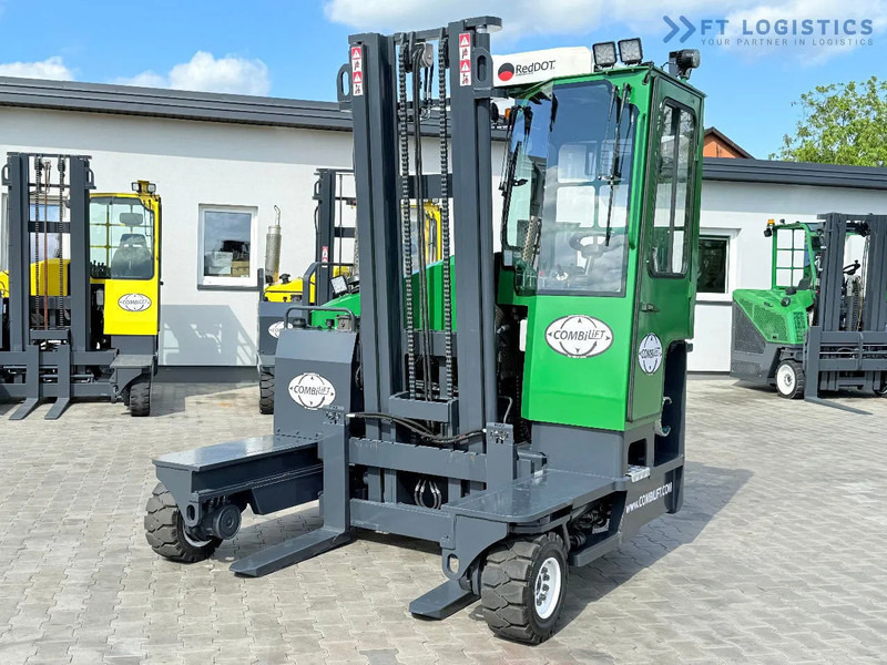 Combilift COMBILIFT C3500 – DUPLEX 4100mm – Year 2016 – 6779 hours – GAS – EXTENDABLE FORKS 800 / 1100MM – CABIN – HEATING + AIR CONDITION - Elevatore 4 vie: foto 1 Combilift COMBILIFT C3500 – DUPLEX 4100mm – Year 2016 – 6779 hours – GAS – EXTENDABLE FORKS 800 / 1100MM – CABIN – HEATING + AIR CONDITION - Elevatore 4 vie: foto 1