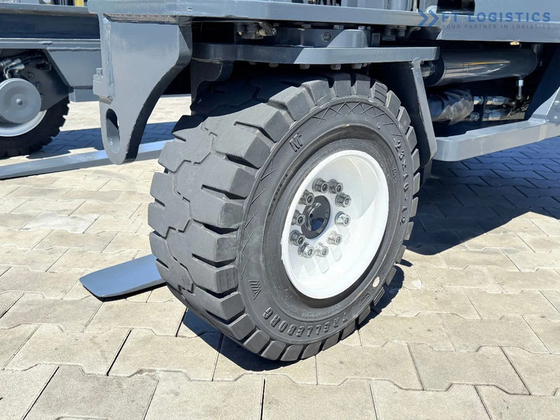 Combilift COMBILIFT C5000XL – DUPLEX 5500mm – Year 2019 – 1929 hours – DIESEL – FORK POSITIONER – SIDESHIFT – 1200MM FORKS – CONDITION 5/5 - Elevatore 4 vie: foto 3 Combilift COMBILIFT C5000XL – DUPLEX 5500mm – Year 2019 – 1929 hours – DIESEL – FORK POSITIONER – SIDESHIFT – 1200MM FORKS – CONDITION 5/5 - Elevatore 4 vie: foto 3