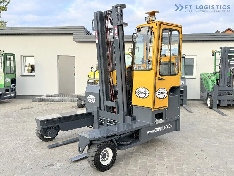 Combilift Combilift FOUR-WAY – MULTI-DIRECTIONAL FORKLIFT / COMBILIFT C4000 / DIESEL / DUPLEX 4100MM / FORK POSITIONER / FULL HEATED CABIN - Elevatore 4 vie: foto 1 Combilift Combilift FOUR-WAY – MULTI-DIRECTIONAL FORKLIFT / COMBILIFT C4000 / DIESEL / DUPLEX 4100MM / FORK POSITIONER / FULL HEATED CABIN - Elevatore 4 vie: foto 1