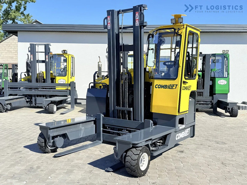 Combilift Combilift FOUR-WAY MULTIDIRECTIONAL FORKLIFT C4000 / DIESEL / DUPLEX 4100MM / ONLY 2888 HOURS / FORK POSITIONER / FULL CABIN – H - Elevatore 4 vie: foto 1 Combilift Combilift FOUR-WAY MULTIDIRECTIONAL FORKLIFT C4000 / DIESEL / DUPLEX 4100MM / ONLY 2888 HOURS / FORK POSITIONER / FULL CABIN – H - Elevatore 4 vie: foto 1