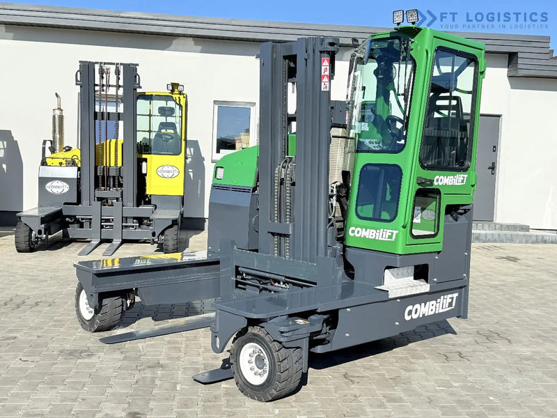 Combilift Combilift FOUR-WAY MULTIDIRECTIONAL FORKLIFT C4500 / DIESEL / TRIPLEX 4900MM / ONLY 4854 HOURS / FORK POSITIONER / FULL CABIN – - Elevatore 4 vie: foto 2 Combilift Combilift FOUR-WAY MULTIDIRECTIONAL FORKLIFT C4500 / DIESEL / TRIPLEX 4900MM / ONLY 4854 HOURS / FORK POSITIONER / FULL CABIN – - Elevatore 4 vie: foto 2
