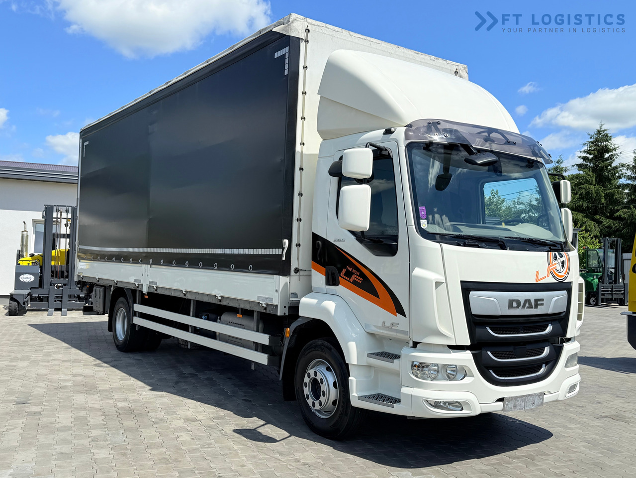 Camion centinato nuovo DAF LF 260 FA / AUTOMATIC / 9,255 kg PAYLOAD / 4x2 / 18 PALLETS / TAIL LIFT / SIDE BOARDS / EXCELLENT CONDITION! [ Copy ]: foto 8