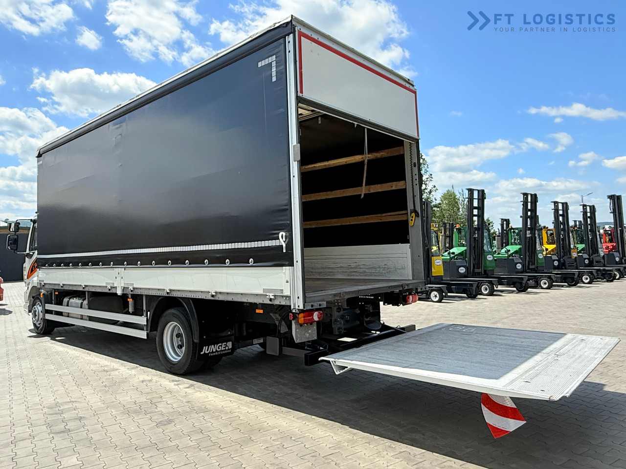 Camion centinato nuovo DAF LF 260 FA / AUTOMATIC / 9,255 kg PAYLOAD / 4x2 / 18 PALLETS / TAIL LIFT / SIDE BOARDS / EXCELLENT CONDITION! [ Copy ]: foto 36