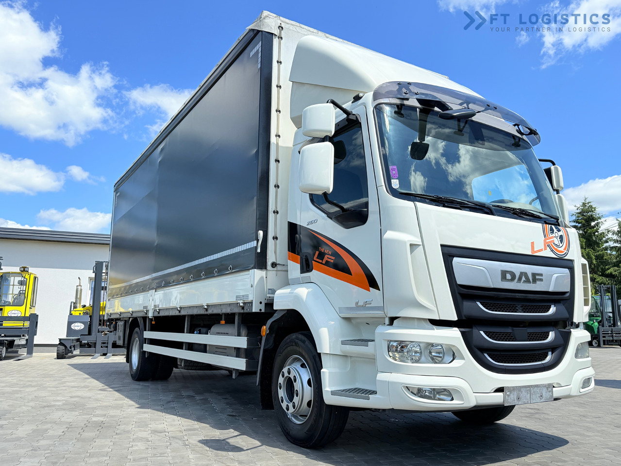 Camion centinato nuovo DAF LF 260 FA / AUTOMATIC / 9,255 kg PAYLOAD / 4x2 / 18 PALLETS / TAIL LIFT / SIDE BOARDS / EXCELLENT CONDITION! [ Copy ]: foto 9