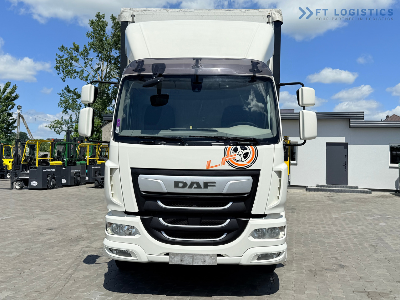 Camion centinato nuovo DAF LF 260 FA / AUTOMATIC / 9,255 kg PAYLOAD / 4x2 / 18 PALLETS / TAIL LIFT / SIDE BOARDS / EXCELLENT CONDITION! [ Copy ]: foto 7