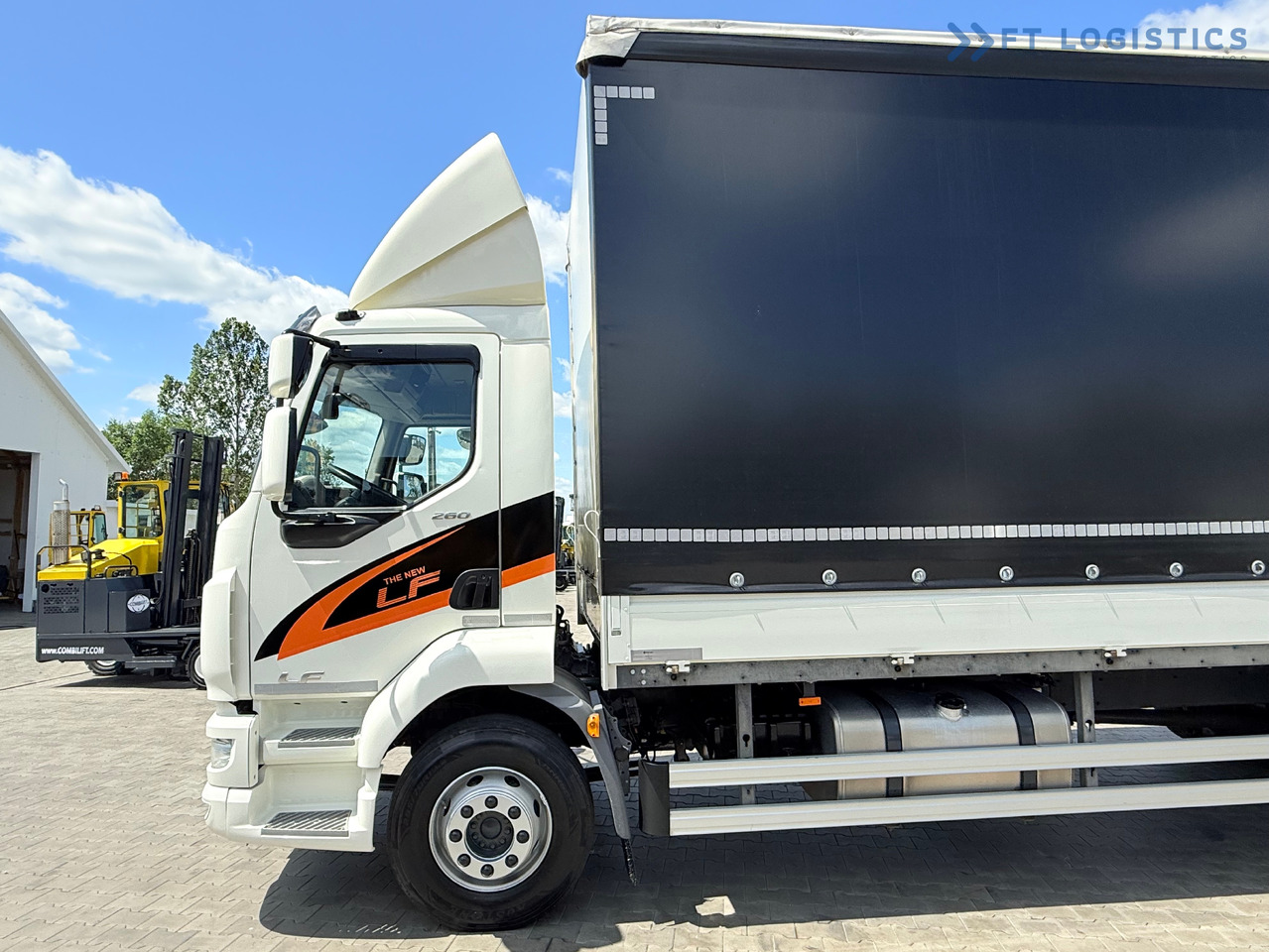 Camion centinato nuovo DAF LF 260 FA / AUTOMATIC / 9,255 kg PAYLOAD / 4x2 / 18 PALLETS / TAIL LIFT / SIDE BOARDS / EXCELLENT CONDITION! [ Copy ]: foto 22