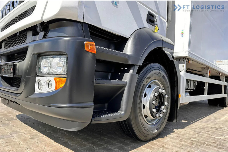 Iveco Stralis 420 STRALIS 420 / Refrigerated Truck / Carrier Supra 950 / 19 Pallets / Tail Lift / Tires - Autocarro frigorifero: foto 4 Iveco Stralis 420 STRALIS 420 / Refrigerated Truck / Carrier Supra 950 / 19 Pallets / Tail Lift / Tires - Autocarro frigorifero: foto 4