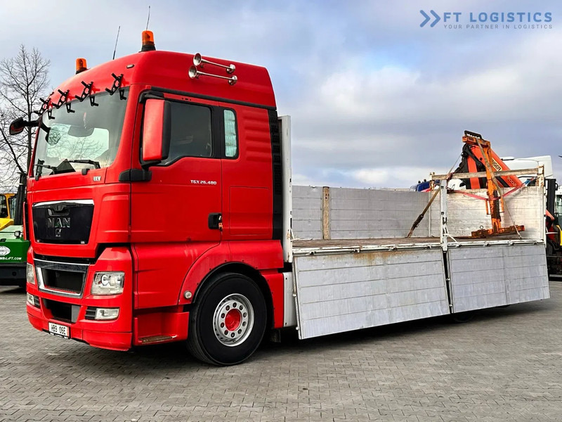 MAN TGX 26.480 Ciężarówka burtowa MAN TGX 26.480 6X2 / PALFINGER PK9002-EH B Crane / 80% Michelin - Camion con gru: foto 2 MAN TGX 26.480 Ciężarówka burtowa MAN TGX 26.480 6X2 / PALFINGER PK9002-EH B Crane / 80% Michelin - Camion con gru: foto 2