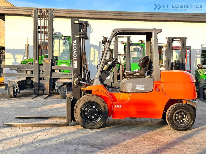 Toyota 42-4FD40 / DIESEL / 4500KG / DUPLEX / FORKS 1400MM / WELL-MAINTAINED 42-4FD40 / DIESEL / 4500KG / DUPLEX / FORKS 1400MM / WELL-M - Carrello elevatore diesel: foto 4 Toyota 42-4FD40 / DIESEL / 4500KG / DUPLEX / FORKS 1400MM / WELL-MAINTAINED 42-4FD40 / DIESEL / 4500KG / DUPLEX / FORKS 1400MM / WELL-M - Carrello elevatore diesel: foto 4