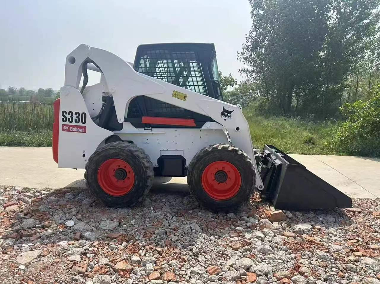 BOBCAT Used Heavy Construction Equipment bobcat S330 Second Hand Skid Steers Used Machine Hot Sale - Minipala: foto 5 BOBCAT Used Heavy Construction Equipment bobcat S330 Second Hand Skid Steers Used Machine Hot Sale - Minipala: foto 5