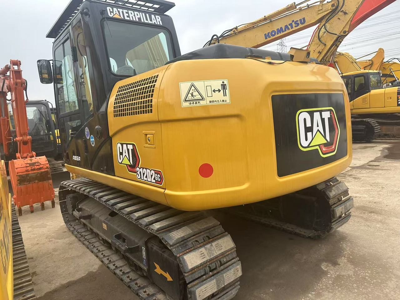 CRAWLER EXCAVATOR Used Caterpillar Cat312D2 Excavator Original Japan Heavy Machinery Caterpillar 312D2 Excavator for Sale - Escavatore cingolato: foto 5 CRAWLER EXCAVATOR Used Caterpillar Cat312D2 Excavator Original Japan Heavy Machinery Caterpillar 312D2 Excavator for Sale - Escavatore cingolato: foto 5
