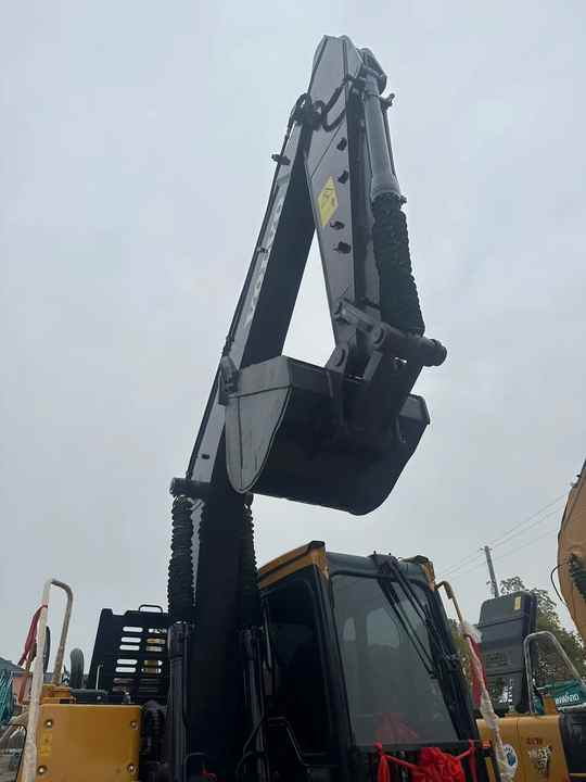 China Brand Used VOLVO EC140 Mini Excavator 6ton Crawler Earth Digger Machine for Sale - Escavatore cingolato: foto 5 China Brand Used VOLVO EC140 Mini Excavator 6ton Crawler Earth Digger Machine for Sale - Escavatore cingolato: foto 5