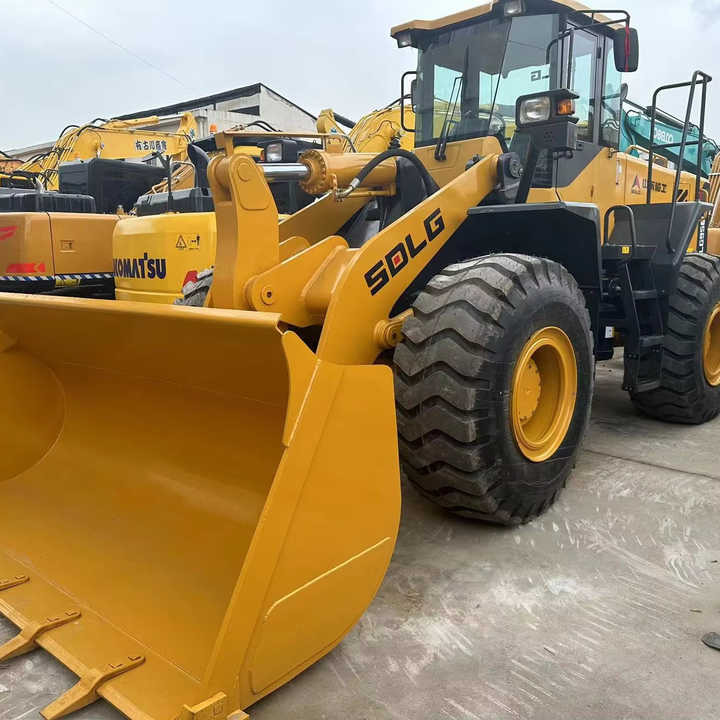 China Famous Brand SDLG Used SDLG 958L Wheel Loader Running Working Condition Low Price for Sale - Pala gommata: foto 1 China Famous Brand SDLG Used SDLG 958L Wheel Loader Running Working Condition Low Price for Sale - Pala gommata: foto 1