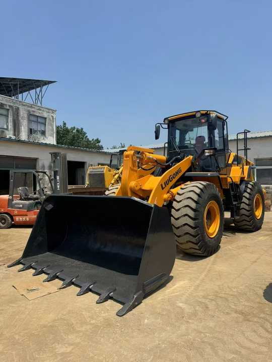Famous Chinese Brand Second Hand LiuGong Front LoaderConstruction Machinery Used LiuGong 956H Wheel Loader Hot Selling - Pala gommata: foto 5 Famous Chinese Brand Second Hand LiuGong Front LoaderConstruction Machinery Used LiuGong 956H Wheel Loader Hot Selling - Pala gommata: foto 5