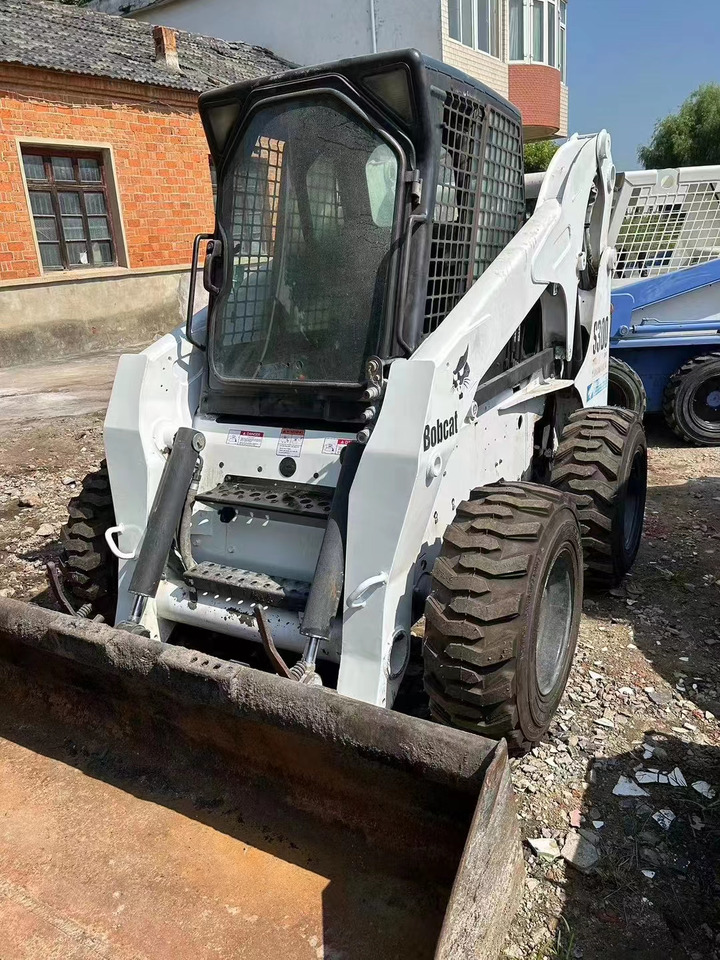 High Quality Mini Construction Machine Used Bobcat Skid Steer Loader S300 in Stock for Sale Bobcat Loader With Low Price - Minipala: foto 1 High Quality Mini Construction Machine Used Bobcat Skid Steer Loader S300 in Stock for Sale Bobcat Loader With Low Price - Minipala: foto 1