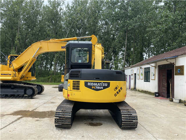 High Quality Used Crawler Excavator komatsu Pc78 Pc128 Pc138 Pc200-8 Pc220-8 Pc240-8 Excavator - Escavatore: foto 5 High Quality Used Crawler Excavator komatsu Pc78 Pc128 Pc138 Pc200-8 Pc220-8 Pc240-8 Excavator - Escavatore: foto 5
