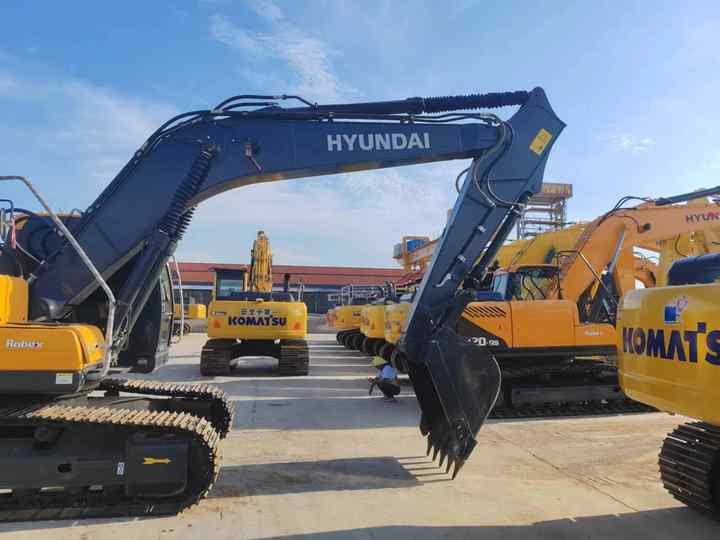 Hyundai 210lc-9 Excavator for Mining & Construction | Price Negotiable, Global Shipping - Escavatore cingolato: foto 2 Hyundai 210lc-9 Excavator for Mining & Construction | Price Negotiable, Global Shipping - Escavatore cingolato: foto 2