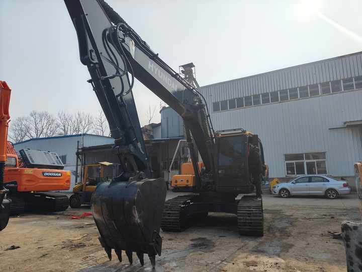 Hyundai 220LC-9S Used Excavator for Mining & Construction | Price Negotiable, Global Shipping - Escavatore cingolato: foto 4 Hyundai 220LC-9S Used Excavator for Mining & Construction | Price Negotiable, Global Shipping - Escavatore cingolato: foto 4