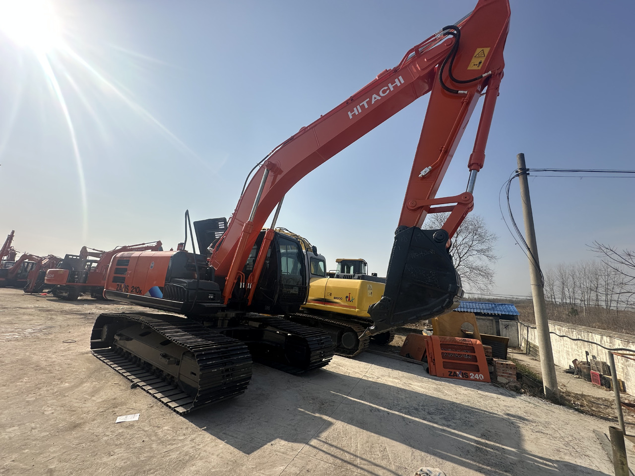 HITACHI Used Excavator ZX210-5G High Quality - Macchina da cantiere: foto 4 HITACHI Used Excavator ZX210-5G High Quality - Macchina da cantiere: foto 4