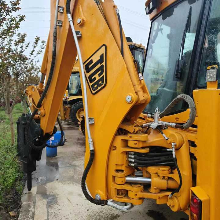 Used Backhoe Loader JCB 4x4 Wheel 20 Ton Backhoe Loader JCB 3CX Backhoe Excavator Loader Fpr Sale - Terna: foto 2 Used Backhoe Loader JCB 4x4 Wheel 20 Ton Backhoe Loader JCB 3CX Backhoe Excavator Loader Fpr Sale - Terna: foto 2