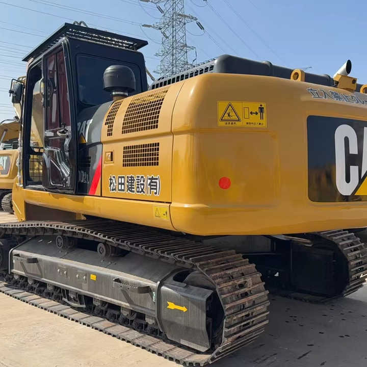 Used CAT330D2 Model Excavator Second Hand Machine Popular Brand JAPAN CAT Hydraulic Machinery - Escavatore: foto 1 Used CAT330D2 Model Excavator Second Hand Machine Popular Brand JAPAN CAT Hydraulic Machinery - Escavatore: foto 1