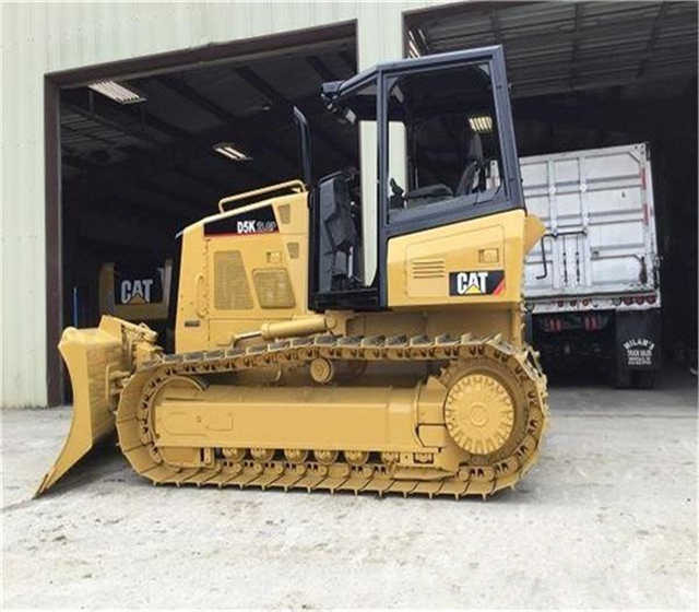 Used Cat D5k D5g D5 D5m D5h Crawler Bulldozer , CAT Bulldozer with Ripper , Original Cat Bulldozers - Bulldozer: foto 2 Used Cat D5k D5g D5 D5m D5h Crawler Bulldozer , CAT Bulldozer with Ripper , Original Cat Bulldozers - Bulldozer: foto 2
